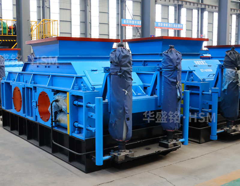 時產(chǎn)50噸鵝卵石對輥制砂機(jī)多少錢?廠家如何選擇？